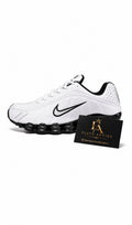Nike Shox R4