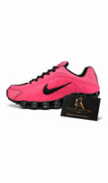 Nike Shox R4 colour changing